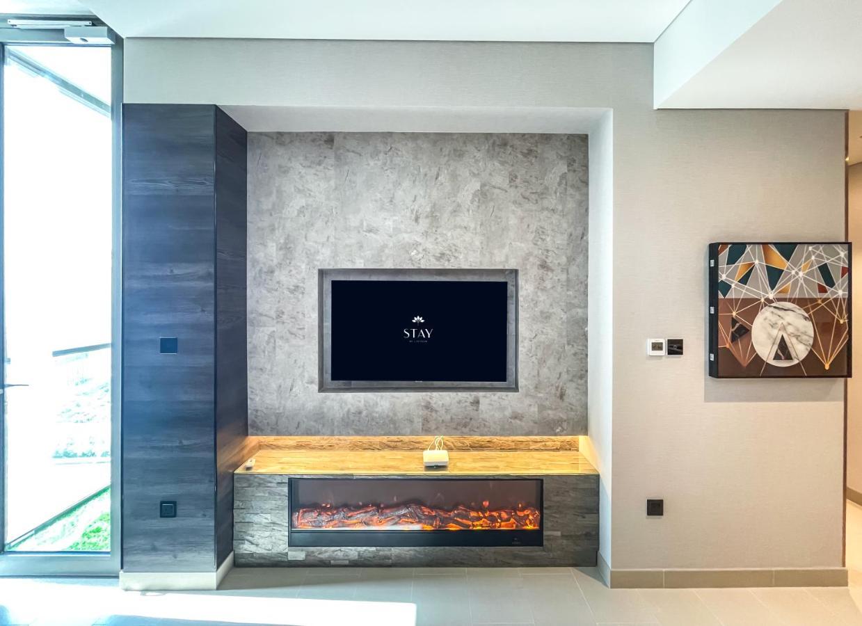Stay By Latinem Luxury 2Br Holiday Home Cv B2513 Near Burj Khalifa دبي المظهر الخارجي الصورة